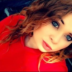 Meet your Posher, Alexandra